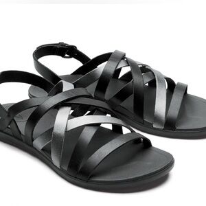 Olukai awe awe black and silver strappy sandals